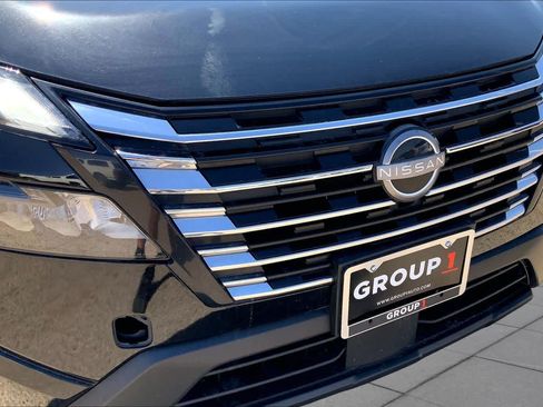 Used 2024 Nissan Rogue SV FWD image 36