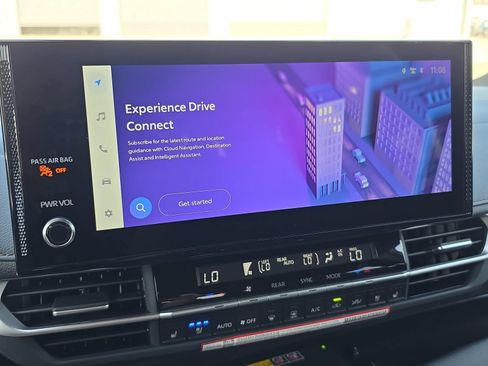 New 2026 Toyota Sienna Platinum AWD/4WD image 18