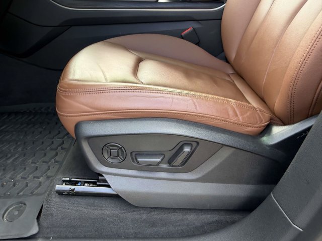 Certified 2023 Audi Q8 Premium w/ Convenience Package AWD/4WD image 15