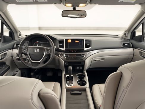 Used 2017 Honda Pilot EX-L image 17