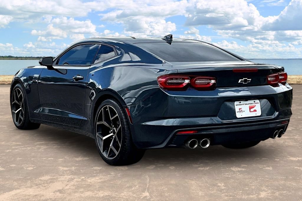 Used 2022 Chevrolet Camaro LT w/ Technology Package RWD image 6