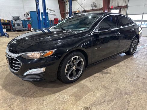 Used 2020 Chevrolet Malibu LT image 1