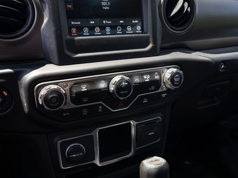 Used 2023 Jeep Wrangler Sport AWD/4WD image 22