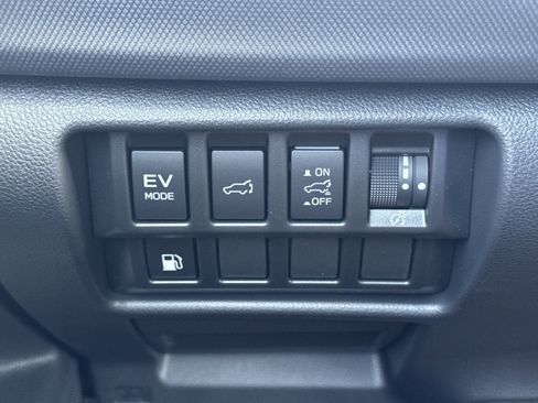 New 2025 Subaru Forester Limited image 24