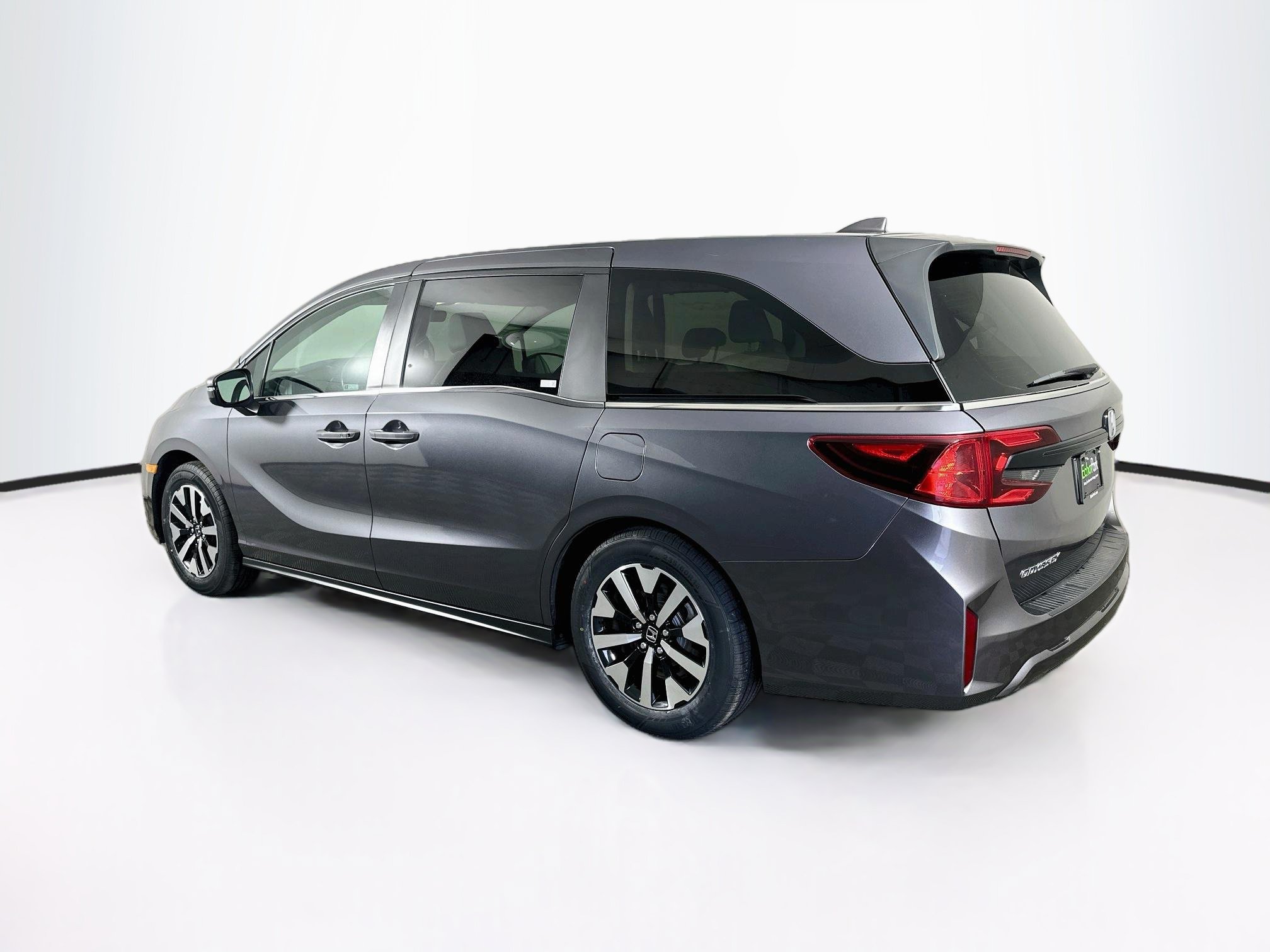 Used 2025 Honda Odyssey EX-L image 5