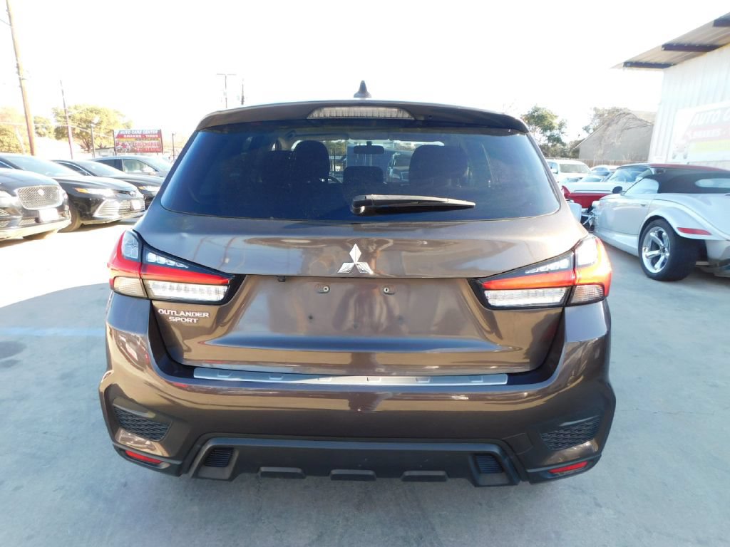 Used 2020 Mitsubishi Outlander Sport ES FWD image 6