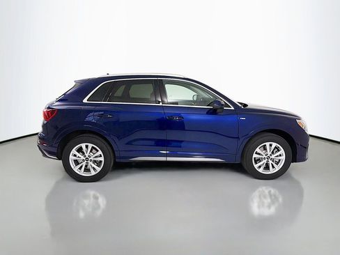 Certified 2025 Audi Q3 2.0T Premium Plus w/ Premium Plus Package image 8