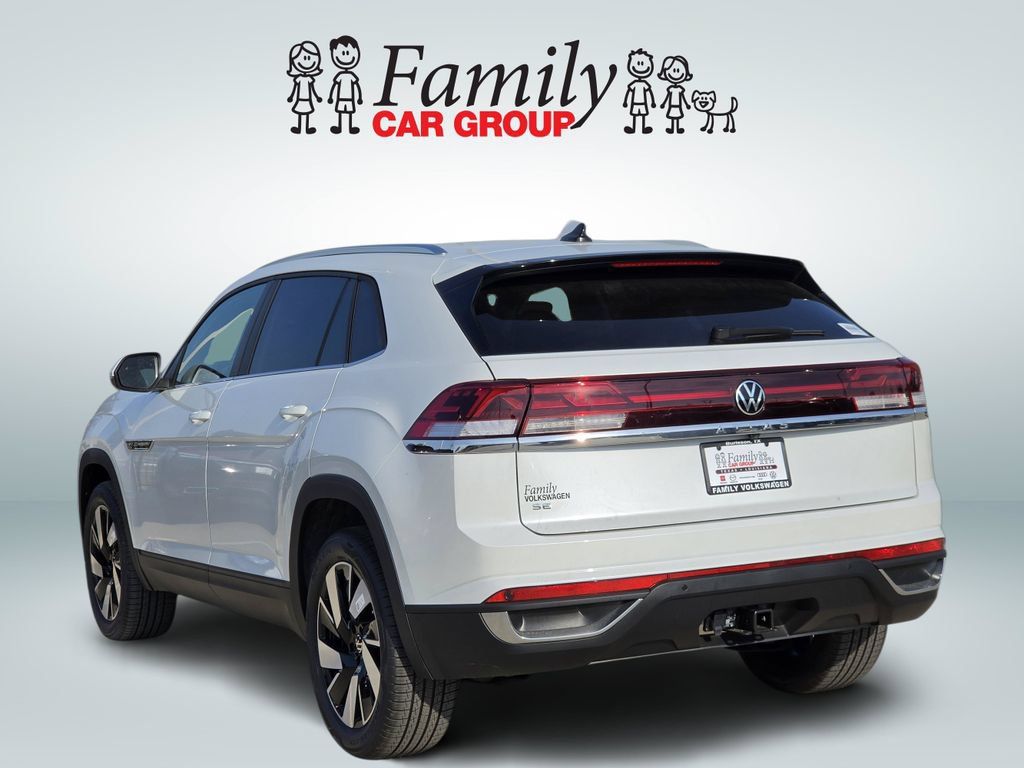New 2026 Volkswagen Atlas Cross Sport SE FWD image 3