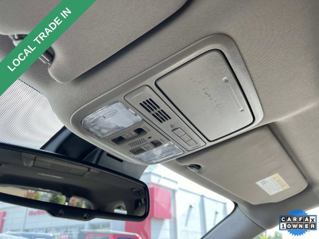 Used 2017 Honda Pilot Touring image 36