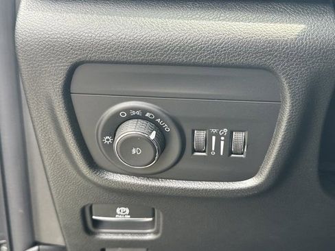 New 2026 Jeep Grand Cherokee Limited RWD image 22