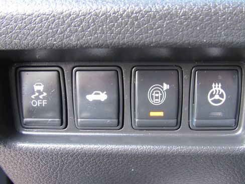 Used 2014 Nissan Altima 2.5 SL w/ Technology Package FWD image 30