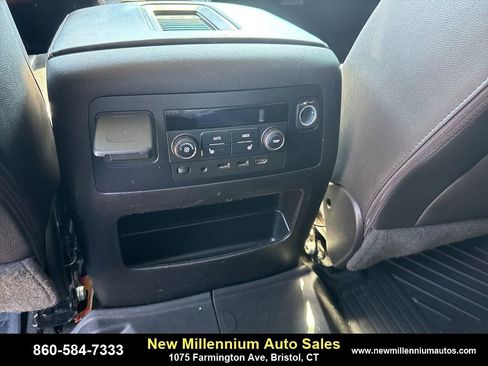 Used 2018 Chevrolet Tahoe Premier image 10