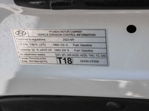 Used 2023 Genesis GV80 2.5T image 29