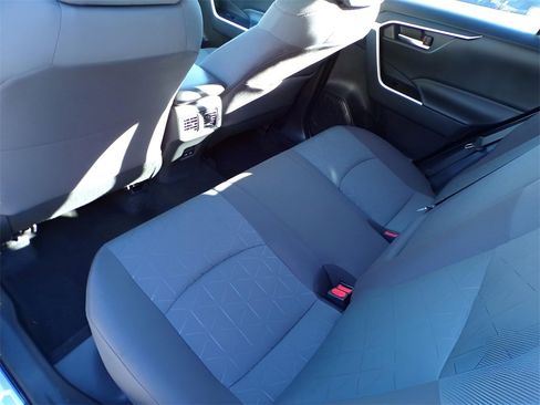 Used 2023 Toyota RAV4 XLE w/ Convenience Package image 17