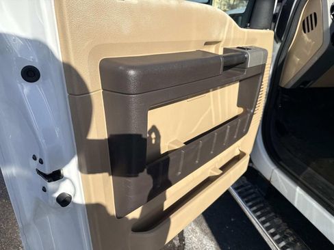 Used 2015 Ford F350 Lariat w/ Snow Plow Prep Package image 17