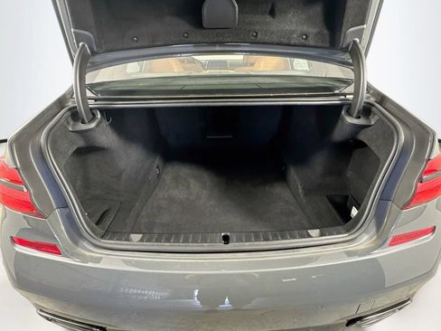 Used 2018 BMW 750i xDrive AWD/4WD image 29