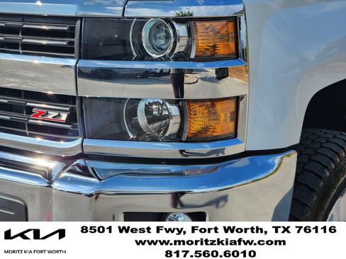Used 2017 Chevrolet Silverado 2500 LT w/ Texas Edition AWD/4WD image 7