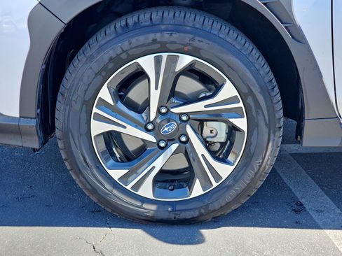 Certified 2024 Subaru Crosstrek 2.0i Premium w/ Crosstrek Mirror Package image 10