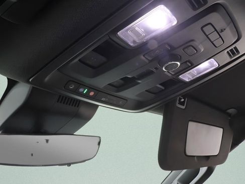 Used 2023 Chevrolet Tahoe High Country image 18