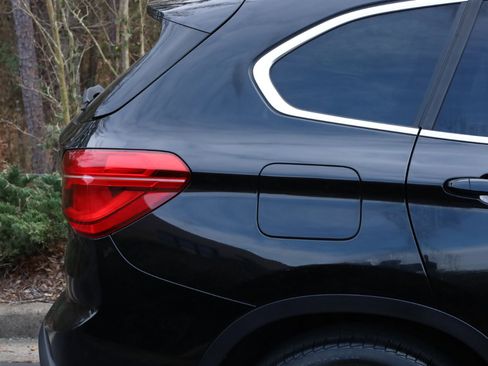 Used 2017 BMW X1 xDrive28i w/ Premium Package image 54