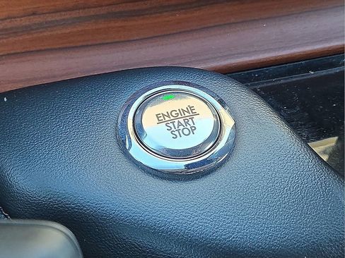 Used 2024 Lincoln Aviator Reserve image 31