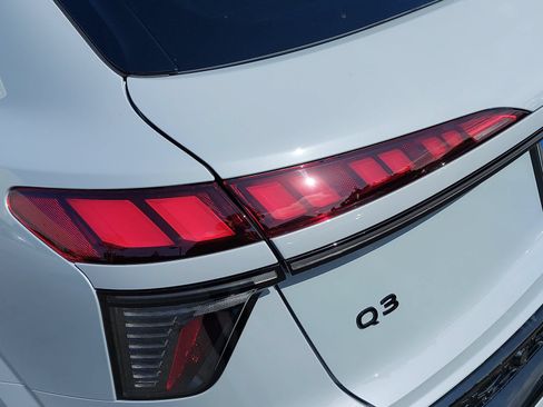 New 2026 Audi Q3 quattro 2.0T AWD/4WD image 38