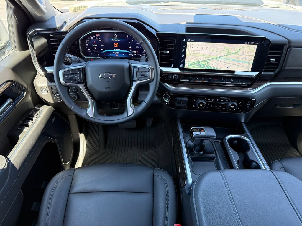 Used 2026 Chevrolet Silverado 1500 LT Trail Boss w/ LT Trail Boss Premium Package AWD/4WD image 22