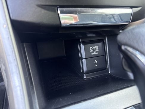 Used 2015 Honda Accord LX image 24