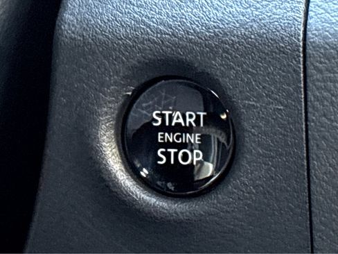 New 2026 Nissan Frontier SV w/ SV Convenience Package image 9