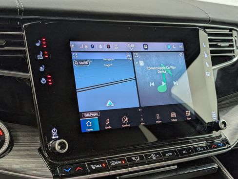 Used 2023 Jeep Wagoneer Series III w/ Preferred Equipment Group image 23