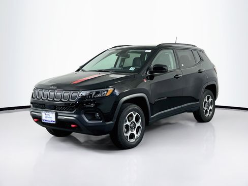 Used 2022 Jeep Compass Trailhawk w/ Sun and Sound Group AWD/4WD image 1