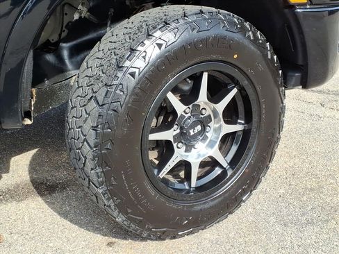 Used 2023 Ford Ranger Lariat w/ FX4 Off-Road Package image 9