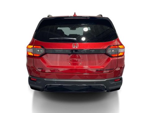 New 2026 Honda Pilot Black Edition image 3