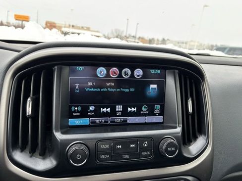 Used 2016 Chevrolet Colorado Z71 image 18