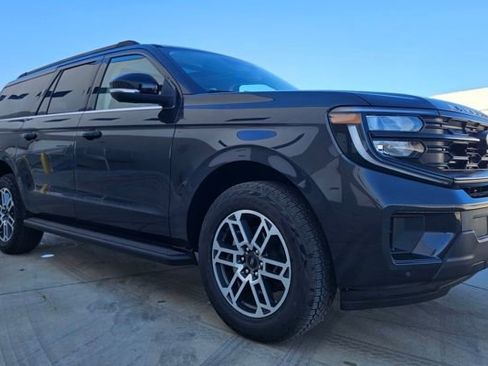 New 2026 Ford Expedition Max Active image 7