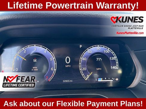 Used 2023 Jeep Grand Cherokee Limited AWD/4WD image 15