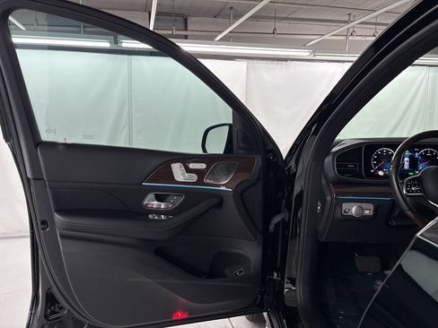 Certified 2023 Mercedes-Benz GLE 450 4MATIC image 5