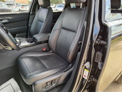 Used 2025 Land Rover Range Rover Velar Dynamic SE image 22