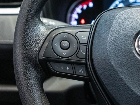 Certified 2025 Toyota RAV4 XLE AWD/4WD image 18