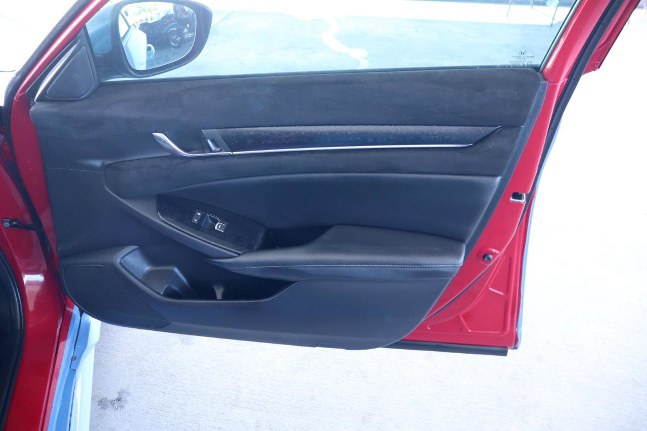 Used 2019 Honda Accord Sport image 36