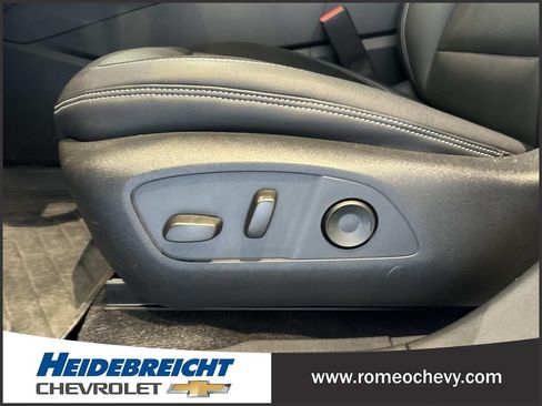 Used 2024 Chevrolet Blazer EV LT AWD/4WD image 14