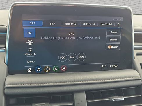 Used 2021 Chevrolet Suburban High Country w/ Premium Package RWD image 23