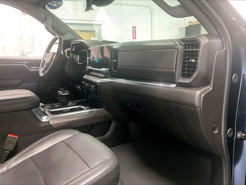 Used 2024 Chevrolet Silverado 1500 LTZ w/ Technology Package AWD/4WD image 14