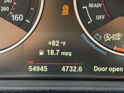 Used 2018 BMW 340i xDrive Sedan AWD/4WD image 23