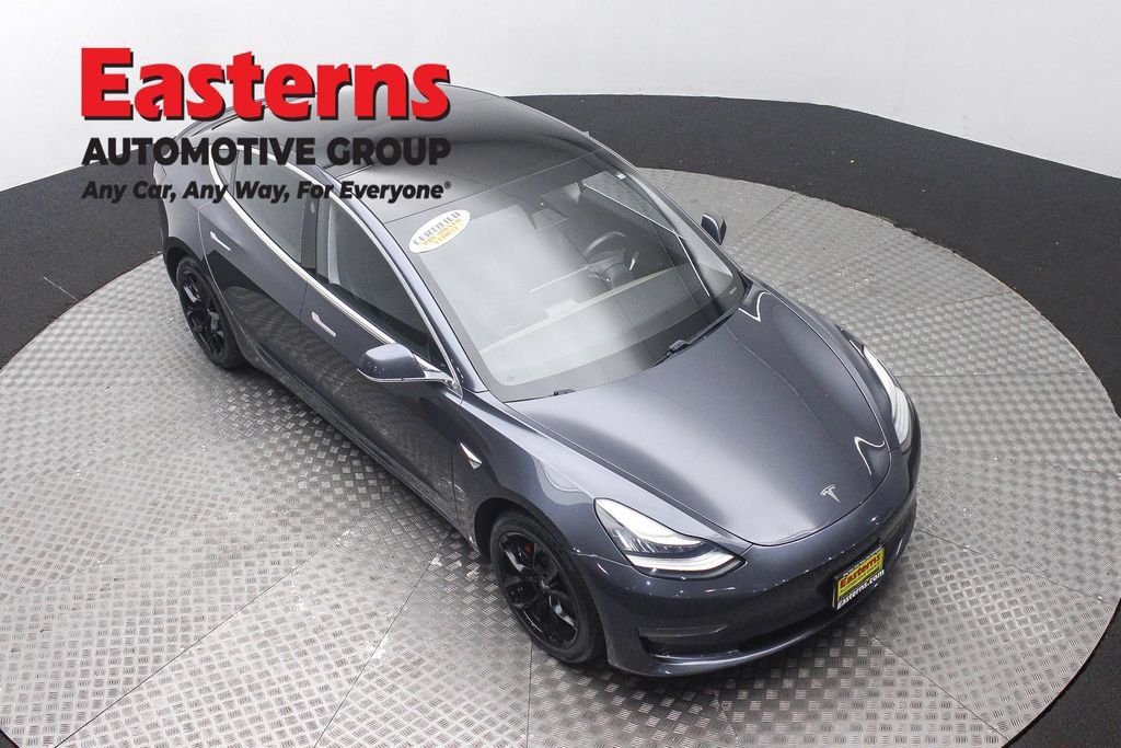 Used 2019 Tesla Model 3 Performance AWD/4WD image 5