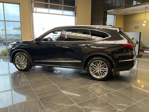 Certified 2023 Acura MDX SH-AWD w/ Advance Package image 5