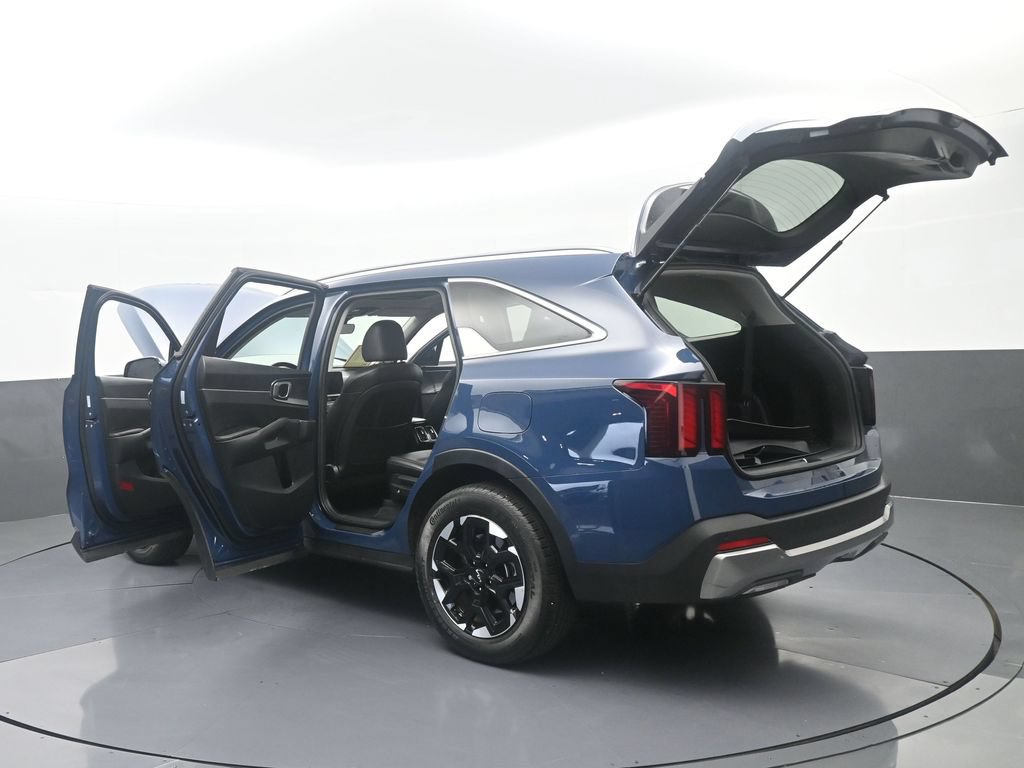 Used 2025 Kia Sorento S w/ Panoramic Sunroof Package FWD image 76