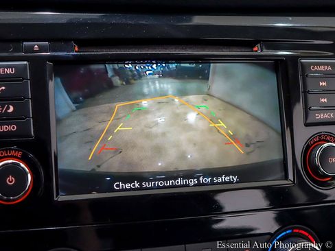 Used 2022 Nissan Rogue Sport S FWD image 21
