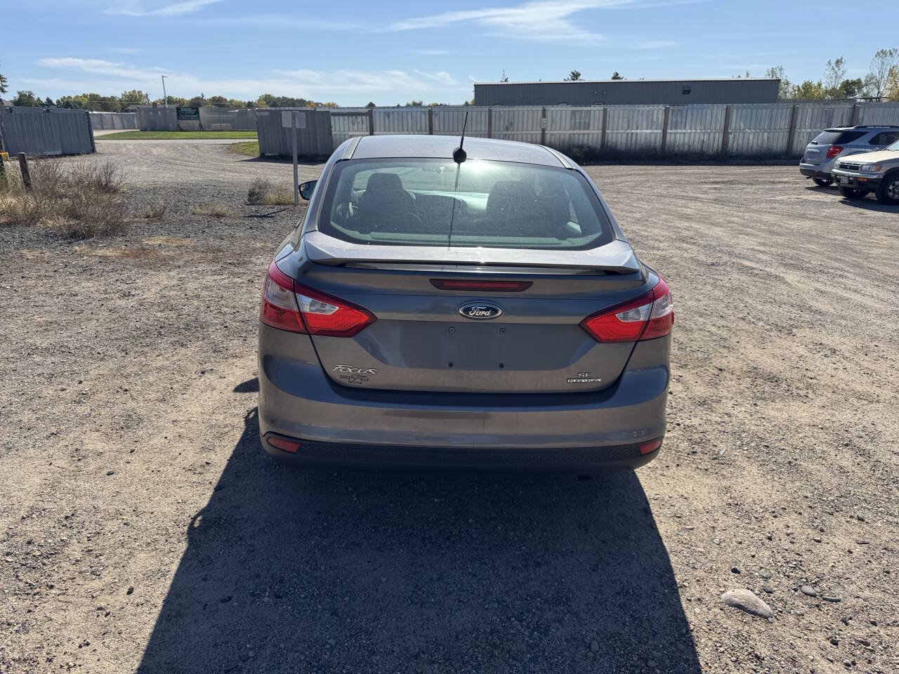 Used 2013 Ford Focus SE FWD image 4