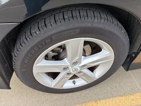 Used 2012 Toyota Camry SE image 9